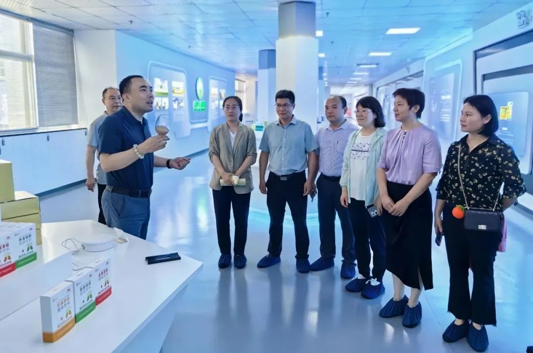 科技2.jpg